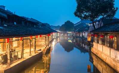 Shaoxing, an elegant and peaceful historical city