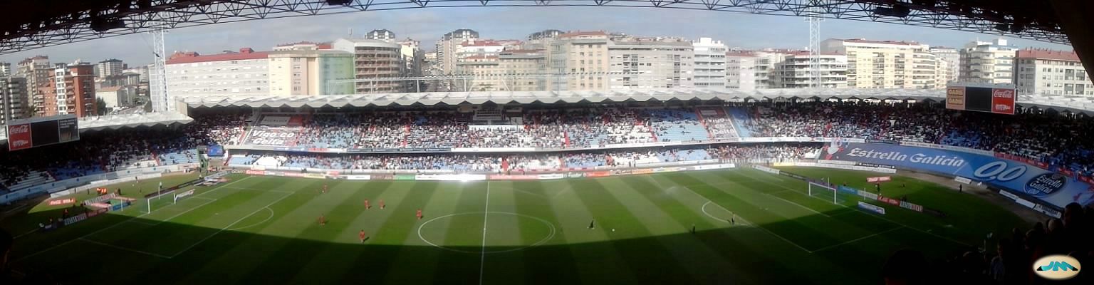 Vista panorámica del Estadiu de Balaídos.