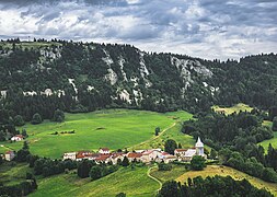 Village des Bouchoux ,massif du Jura.