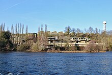 photographie de l'usine Arquus de Limoges, en bord de Vienne