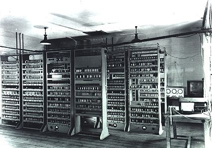 The EDSAC, the computer which ran OXO, which shares the draughts simulator's record.