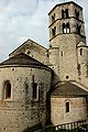 Arcs geminats de mig punt a les finestres de la torre de Sant Pere de Galligants.