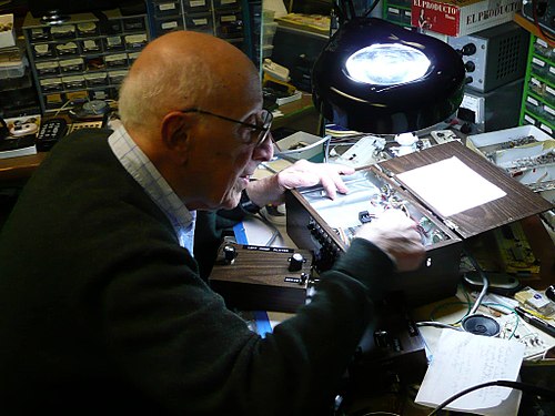 Ralph Baer with his "Brown Box" prototype. This device was a forerunner to the first commercial game console, the Magnavox Odyssey.