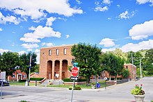 Beattyville-Lee-County-Courthouse-ky.jpg