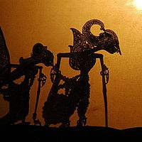 Una performance di Wayang Kulit