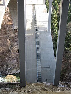 KKS-Felder der Lieser­schlucht­brücke