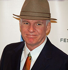 L'actor, escritor, guionista, productor cinematografico, musico y compositor estausunidense Steve Martin, en una imachen de 2008 mientres o Tribeca Film Festival