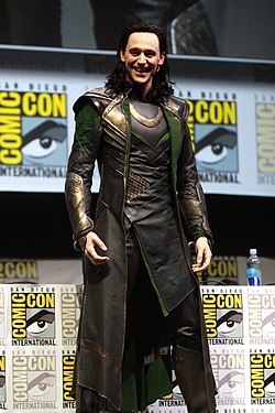 Tom Hiddleston, Loki megszemélyesítője a 2013-as Comic-Conon