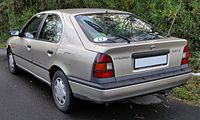 Nissan Primera Schrägheck (1990–1995)