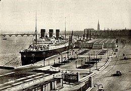 Le Massilia à Bordeaux, vers 1930.