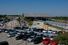 Gare et parkings.