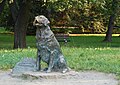 Denkmal des glücklichen Hundes