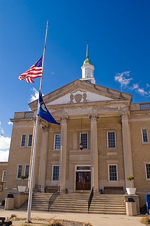 The Grant County courthouse in ویلیامزتاون، کنتاکی