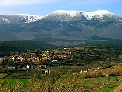 Skyline of Lituénigo