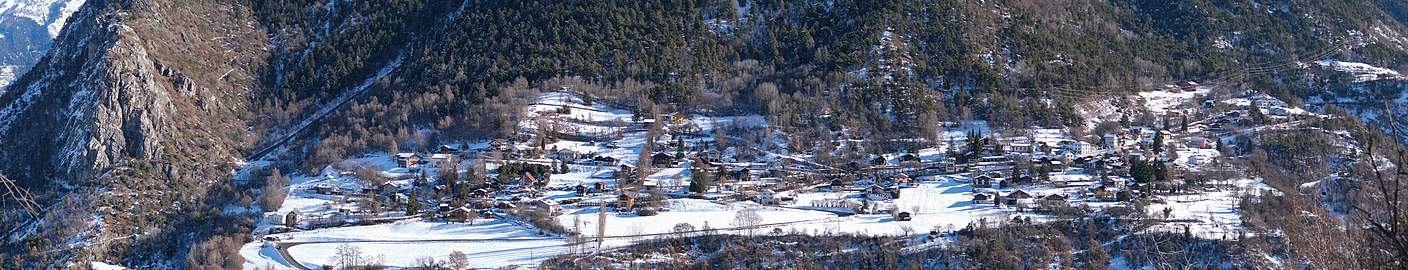 Panorama de Niouc depuis la route de Vercorin.