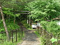 金鶏山登山道入り口