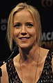 Jessy Schram interpreta Karen Nadler