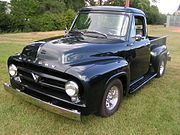 1953 Mercury M-100, a Canada-only rebadged F-100