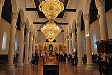 Photographie de l'intérieur de l'église de la Nativité de la Vierge