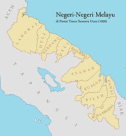 The territory of the Sultanate of Serdang in 1930 (orange)