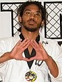 Q1349552 Benson Henderson geboren op 16 november 1983