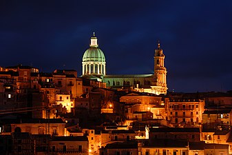 Panorama notturno di Ibla