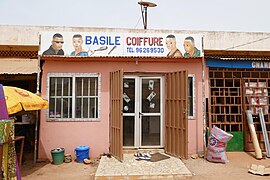 Salon de coiffure.