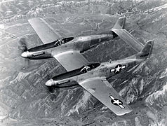 F82 twin mustang (1945)