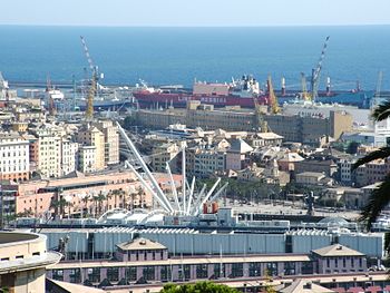 Panorama sul porto antico di Genova