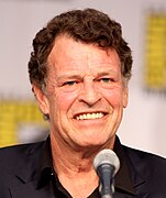 John Noble interprète Walter Bishop / Walter-ego.