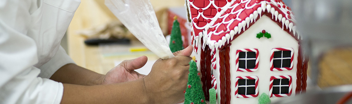 decorated gingerbread houses