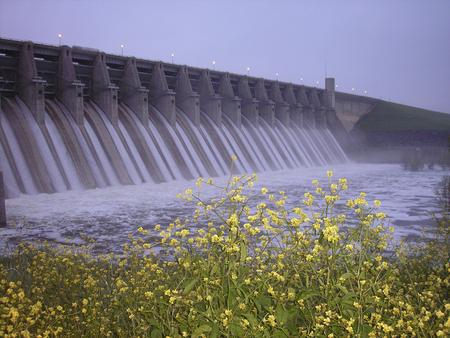 Whitney Lake DamWhitney Lake Dam releasing