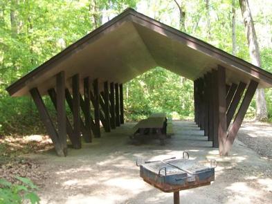 Quinn Springs Pavilion Grills and Tables