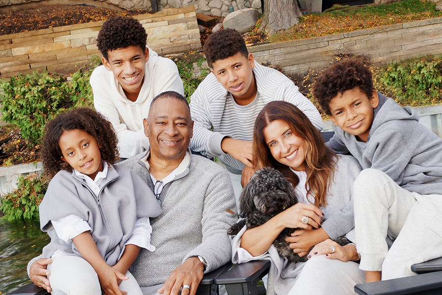 A family of six with their dog