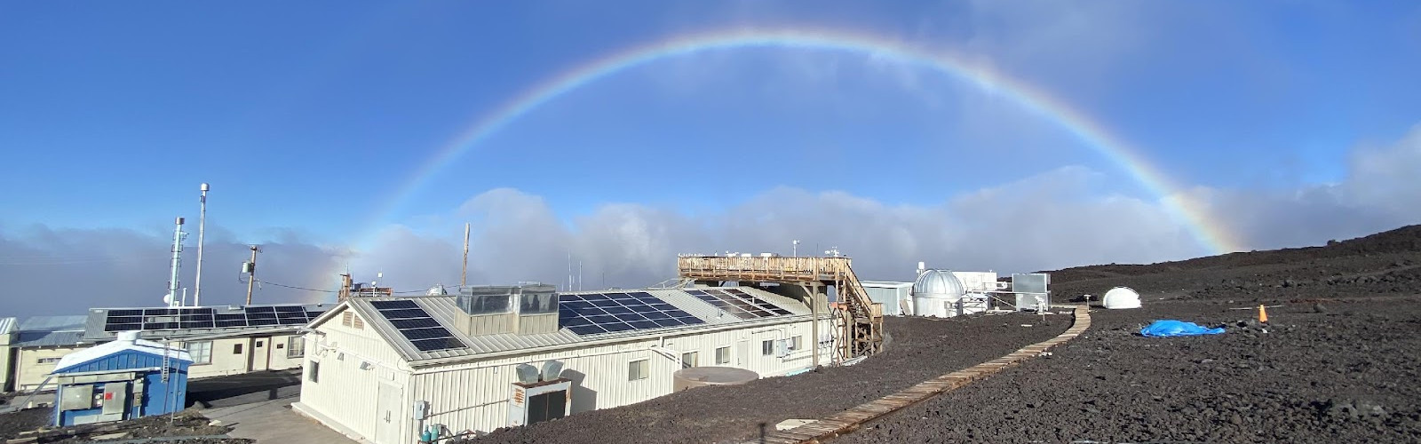 Hawaiian rainbow over Mauna Loa