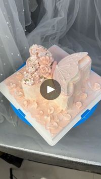 3.4K reactions · 103 shares | Butterfly Cake Design 
.
.
#reels #reelsinstagram #instagram #trendingreels #trending #cake #cakedecorating #cakedesign #cakeart #cakedecorator #cakestyle #cakecakecake #cakelover #food #viralreels #viralvideos #viral #followforfollowback #followers #follow | Yum Yum