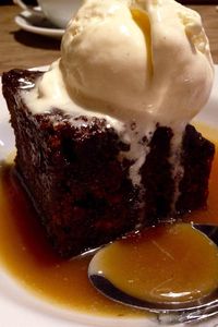 Nigella Lawson Sticky Toffee Pudding | British Chefs Table