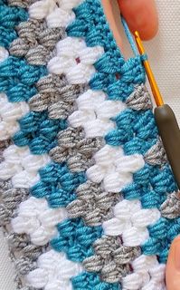 Free crochet tutorial. #crochetblankets