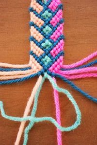 OH SO PRETTY the DIARIES: the diy: crazy complicated friendship bracelet .