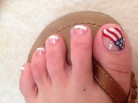 4th of July pedicure - nails art