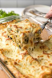 Garden Vegetable Lasagna recipe from RecipeGirl.com #garden #vegetable #vegetables #pasta #lasagna #vegetarian #recipe #RecipeGirl