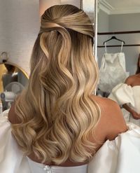 30 Beautiful Half Up Half Down Wedding Hairstyles