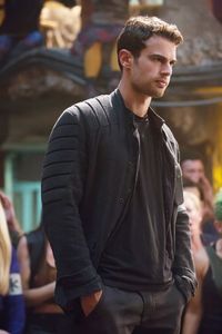 Theo James Pictures in Allegiant | POPSUGAR Entertainment