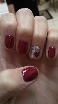 Valentine's Day Nail Art designs for 2015 is especially for those who are planning to do something different on this Valentines Day. Nail art