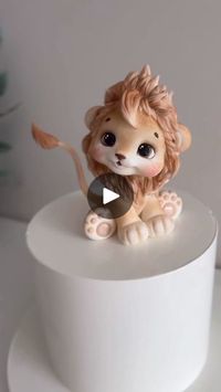 7.4K views · 264 reactions | 🇬🇧🇺🇸 How cute is this lion cake topper?! 💛🦁We’re roaring with excitement over this adorable creation by @CukroweCuda, made using Saracino Pasta Model!... | By Saracino | Facebook