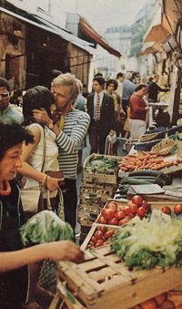 National Geographic: “Young Lovers in Paris” by Gordon W. Gahan (1972)