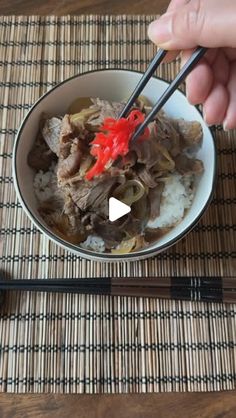 Japanese Cooking 101 on Instagram: "Learn how to make Gyudon (Japanese Beef Rice Bowl)! Gyudon is a popular Japanese rice bowl dish featuring thinly sliced beef and onion cooked in sweet and savory sauce which is piled on top of steamed rice. The rice absorbs all the flavorful sauce from the beef cooked in umami-rich dashi and soy sauce. It is a lunch time staple both at home and in restaurants in Japan. 

Find the Gyudon recipe from the link in bio.

Gyudon Recipe: https://www.japanesecooking101.com/gyudon-recipe-beef-bowl/

#japanesefood #japanesecooking #gyudon #donburi #ricebowl #牛丼"