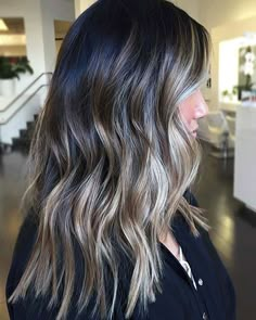 Light Brown Hair Shades, Icy Blonde Balayage, Dark Brown Hair With Highlights, Balayage Blond, Brown Hair Shades, Blond Balayage, Brown Hair With Blonde Highlights, Hair Color Light Brown