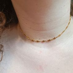 Gold stainless steel star choker with adjustable chain 💛. Measurements: 36-41 cm long. Star Choker, Golden Star, Chain Necklaces, Chains Necklace, Favorite Jewelry, Choker, Handmade Items, Bathing Beauties, Jewelry Necklaces