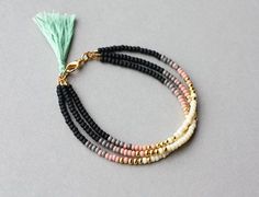 Beaded Tribal Bracelet Wrap Bracelet Bracelet door feltlikepaper Friendship Bracelets With Beads, Gold Cream, Bridesmaid Bracelet, Bracelet Beaded, Seed Bead Bracelets, Strand Bracelet, Pink Bracelet